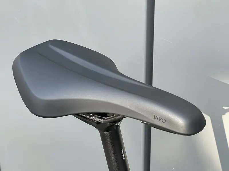 Cannondale Tesoro Neo Carbon 1
