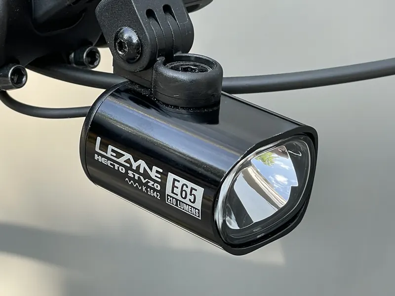 Cannondale Tesoro Neo Carbon 1